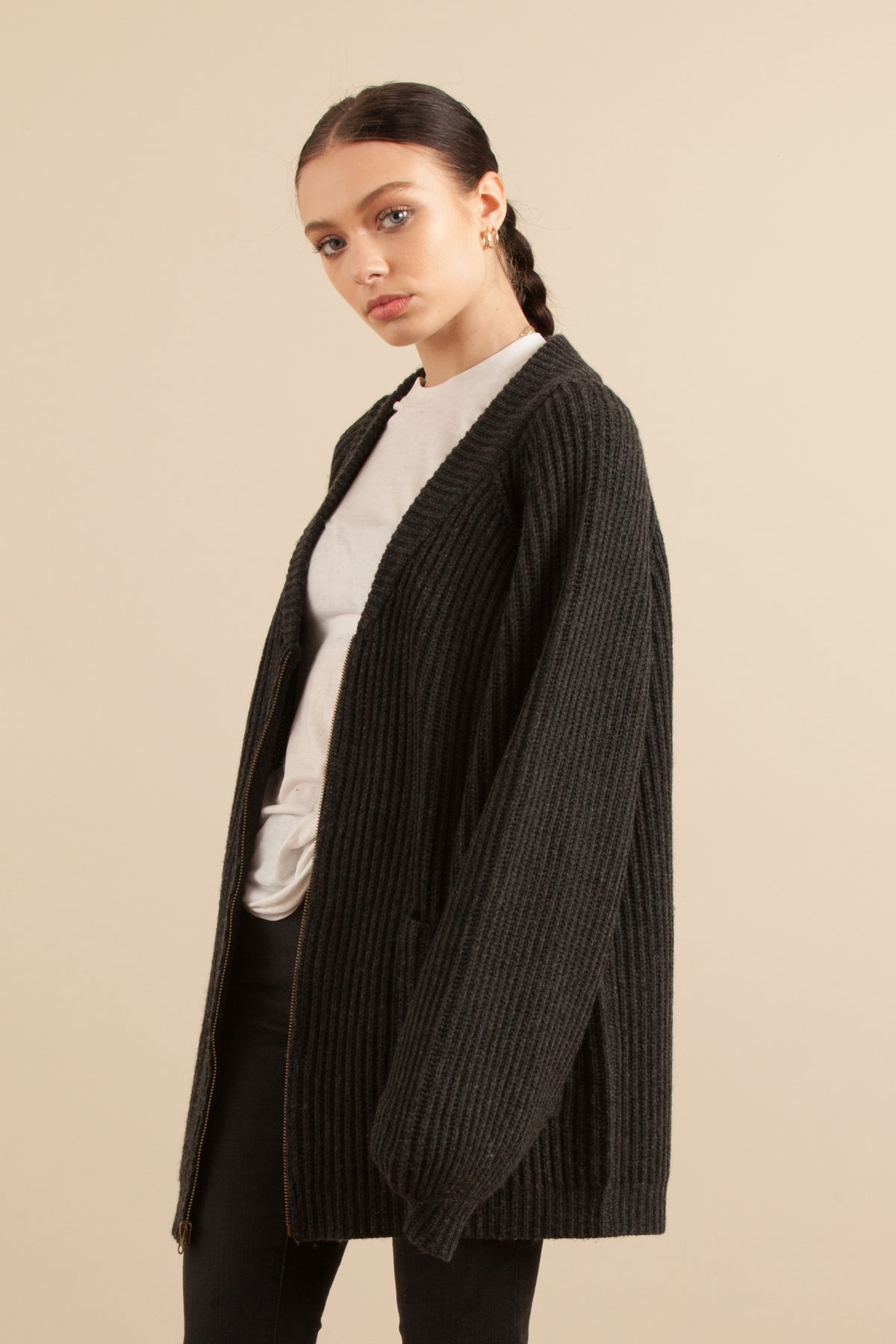 Jody Cardigan- Charcoal – Solosix